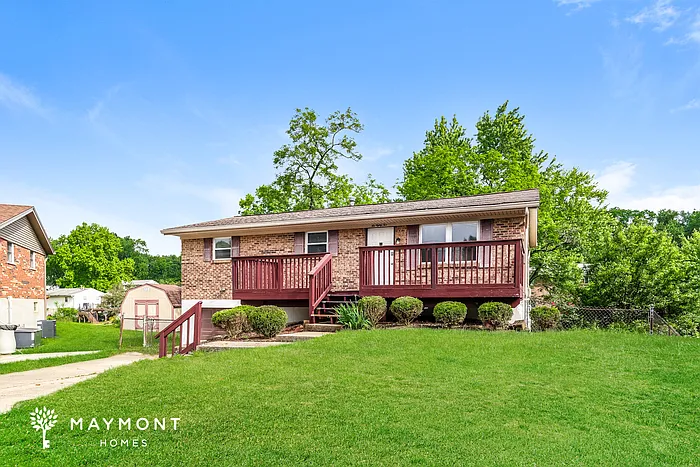 682 Mimosa Ct — Photo 4