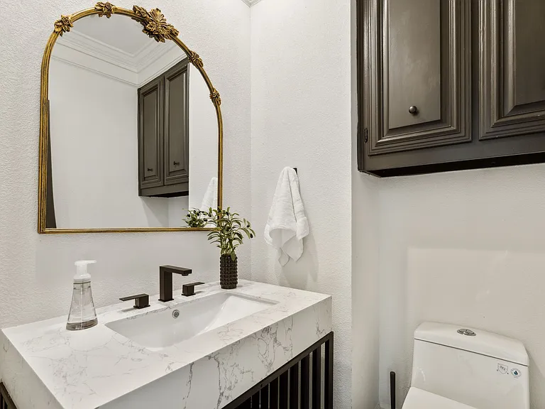 7001 Marchman Way — Photo 30