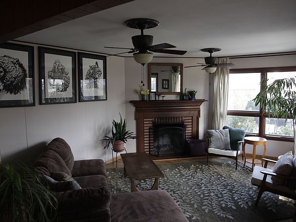 3rd image of 615 S Glenview Dr