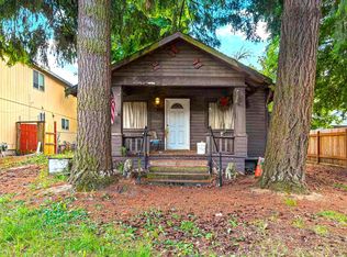 9112 SE Clinton St, Portland, OR 97266