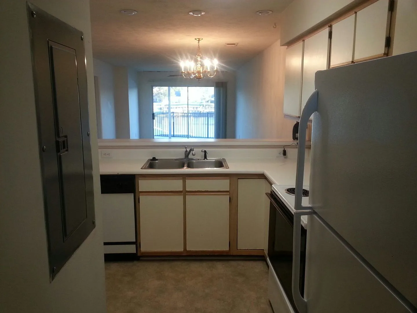 1st Floor 1 Bedroom Condo in Waterway Village — Photo 3