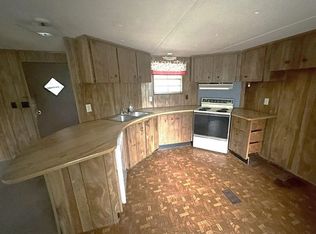 303 S Granger St, Granger, TX 76530