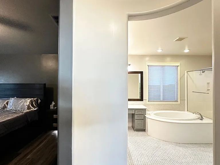 2303 E Dogwood Dr — Photo 26