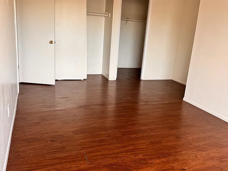 5925 W Townley Ave — Photo 10