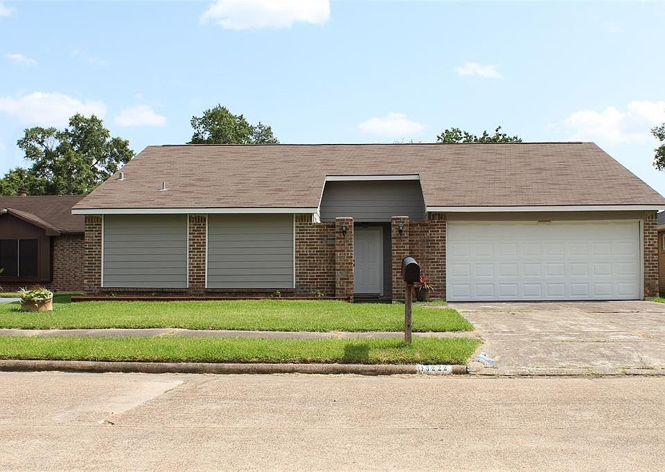 1st image of 13222 S Thorntree Dr