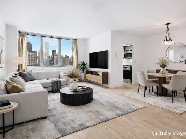 212 East 47th Street image 1 of 13