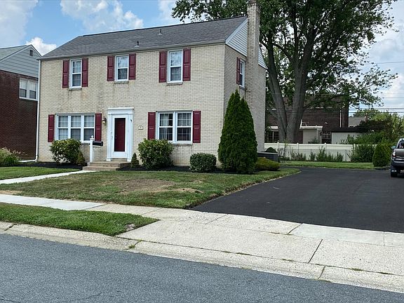 Reverse view of 213 Plymouth Road