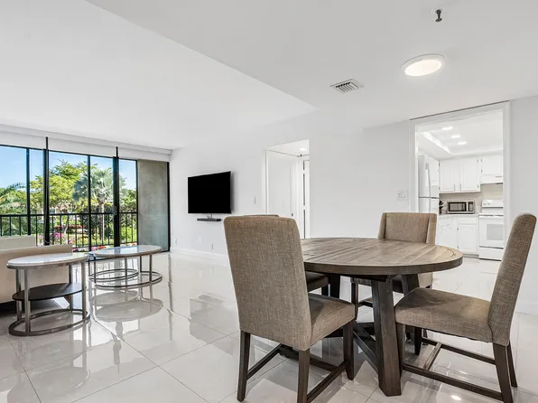 6875 Willow Wood Dr #2023, Boca Raton, FL 33434