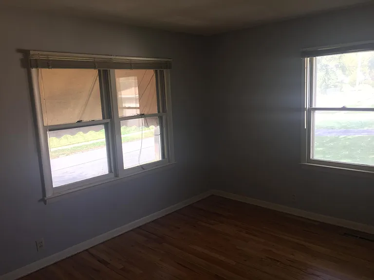 1325 S 55th St — Photo 11