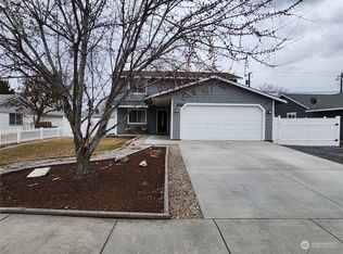1613 S Skyline Dr, Moses Lake, WA