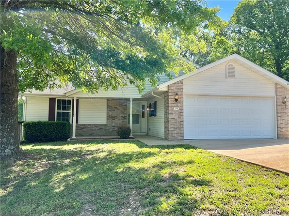 104 Aspen Ct, Laurie, MO 65037