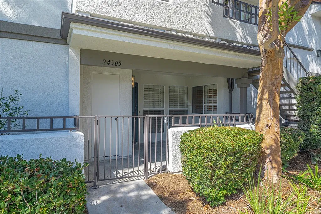 1 bed, 750 sqft, $2,550 — Photo 2