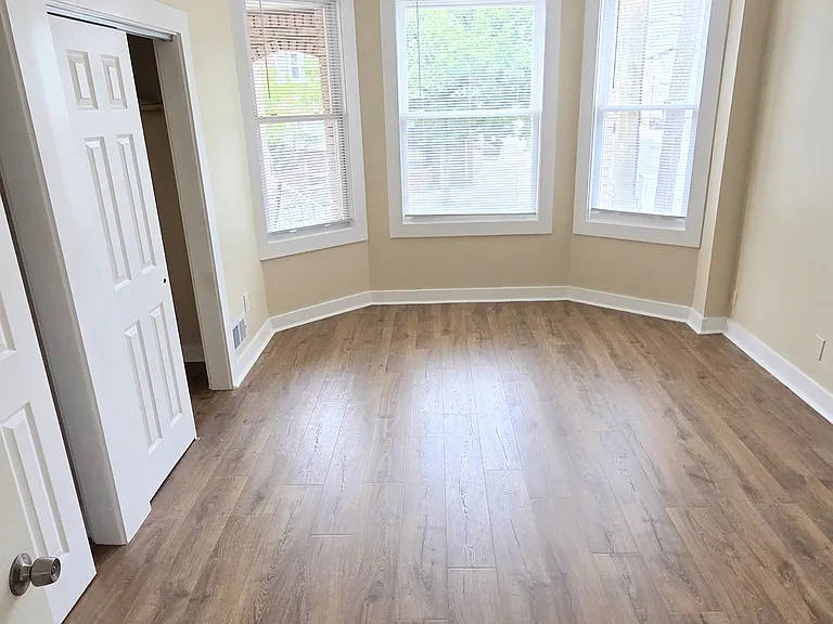 389 New York Ave #1 — Photo 8