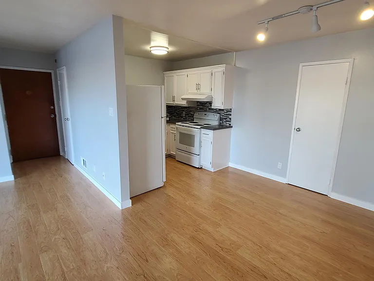 74 Crestline Dr #1 — Photo 9