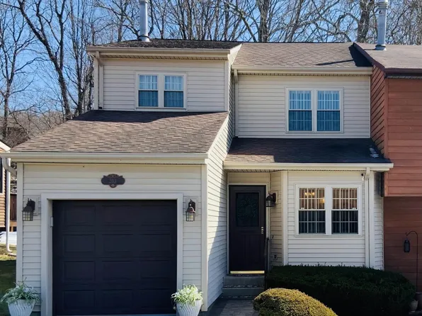 233 Sterling Place #233, Highland, NY 12528