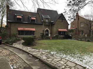 2428 Riviera Dr, Mishawaka, IN 46544