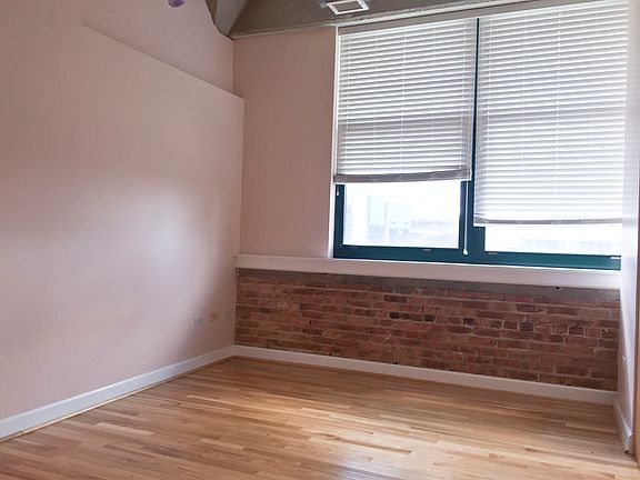 4th image of 221 E Cullerton St APT 613