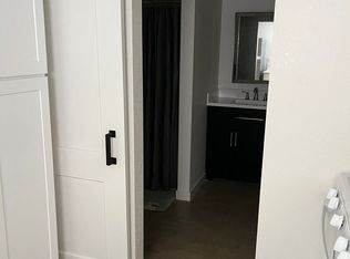 6155 Foote Rd #B, Ceres, CA 95307