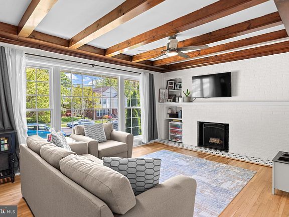 5th image of 10310 Brunswick Ave