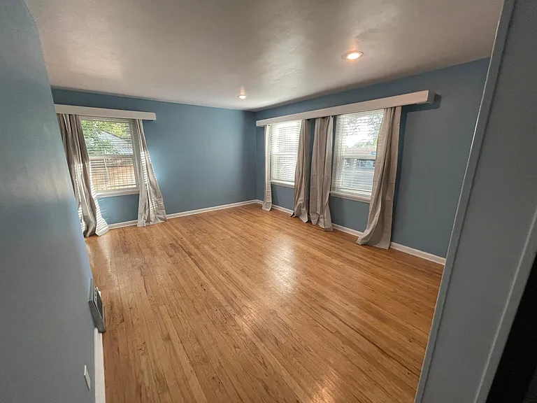 3070 Harrison Blvd — Photo 7