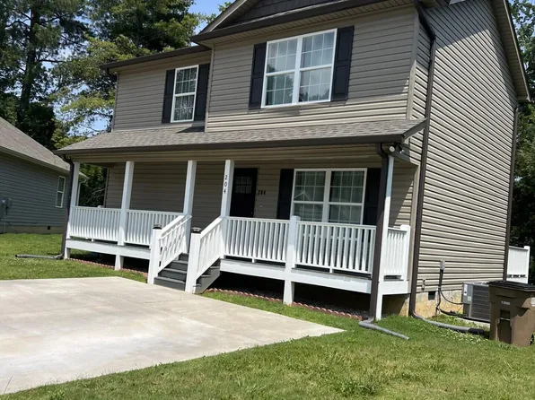 204 Roslyn Ct, Dalton, GA 30720