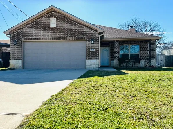 8815 Wilbur St, White Settlement, TX 76108