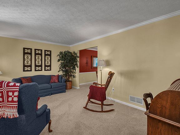 4th image of 6661 Forrester Way