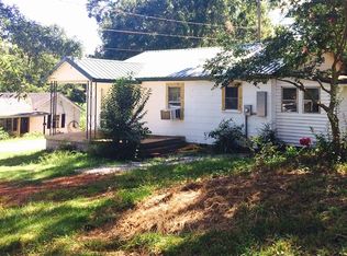 15 Riley St, Honea Path, SC 29654