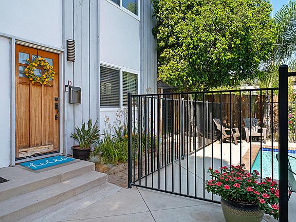 3rd image of 1119 Sonora Ave #104