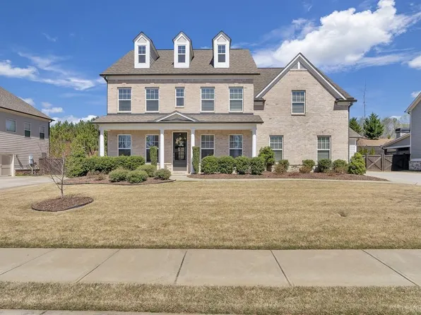 3610 Valleyway Rd, Cumming, GA 30040
