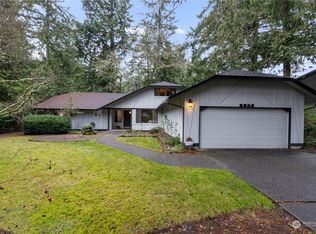 5808 Woodlake Dr W, University Place, WA 98467