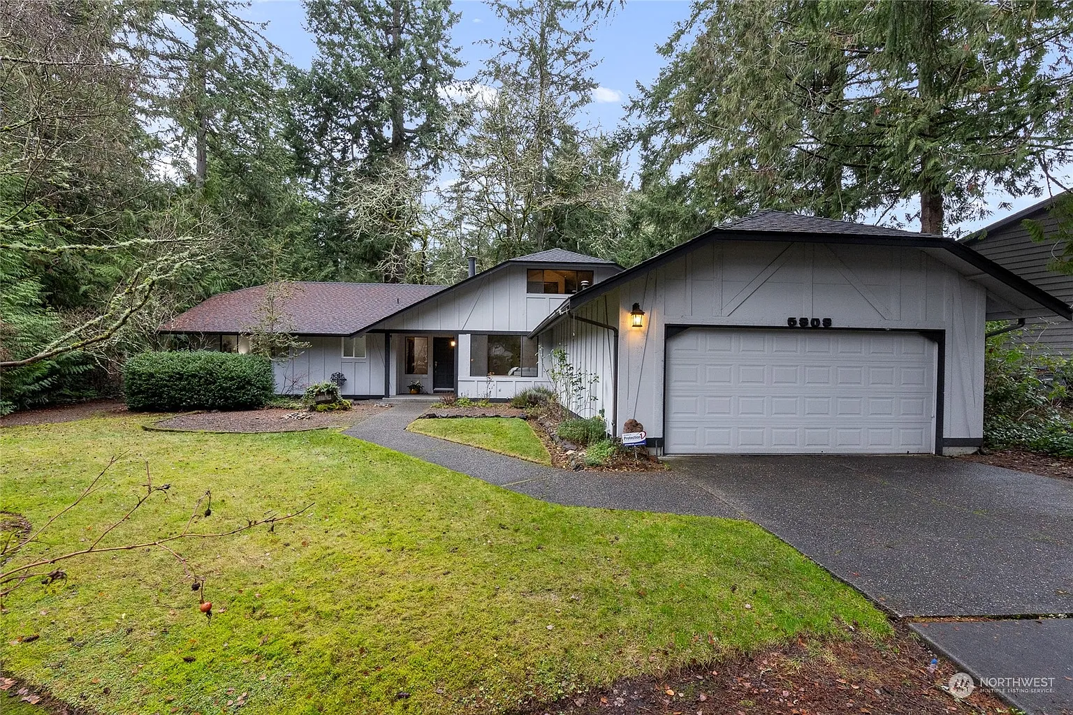 5808 Woodlake Drive W photo 1