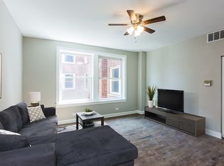 2117 W Caton St APT 1S, Chicago, IL 60647