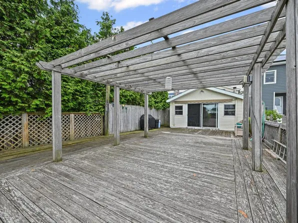 12-34 Cross Bay Boulevard image 28 of 29