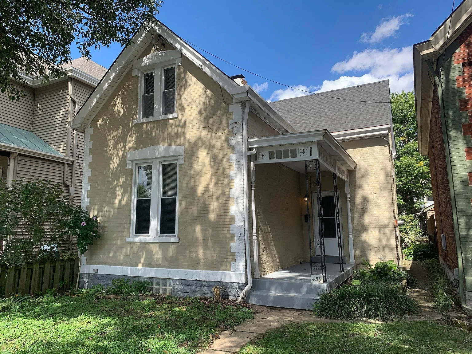 459 Washington Ave photo 1