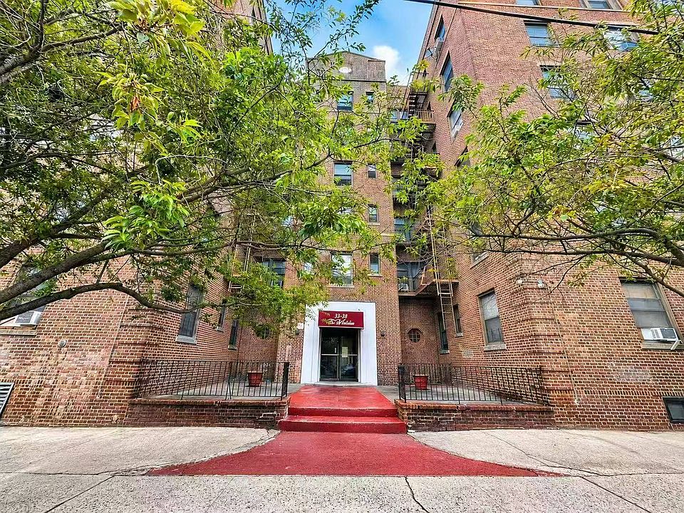 1st image of 33-38 Parsons Blvd APT 5E