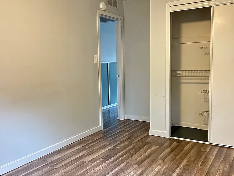28069 Brentwood St — Photo 17