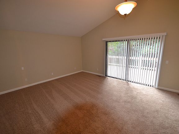 3rd image of 5037 Sunrise Hills Dr