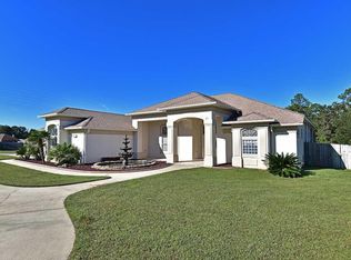 8067 Thoroughbred Rd, Pensacola, FL 32526