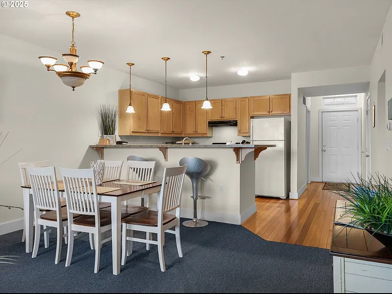 1108 S Holladay Dr #16 — Photo 3