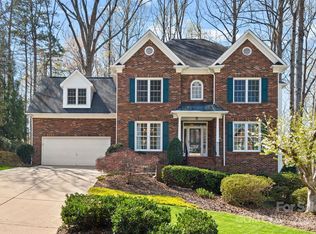 15813 Breton Brook St, Huntersville, NC 28078