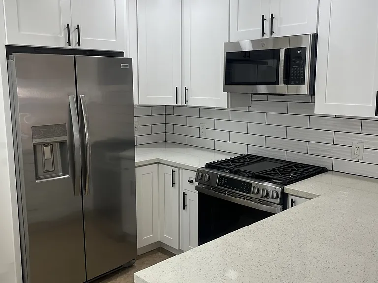 207 Nieto Ave — Photo 8