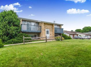 521 Seminole Way, Deforest, WI 53532