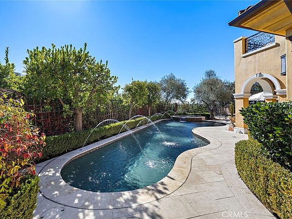 5th image of 12 Thomas Rd