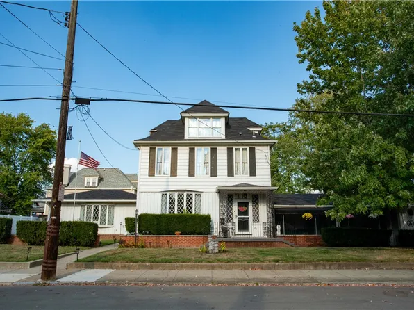 430 College Ave, Beaver, PA 15009