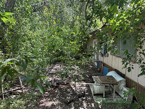 5th image of 506 Forest Ct