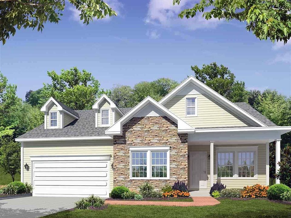 1st image of 12 Timberline Dr