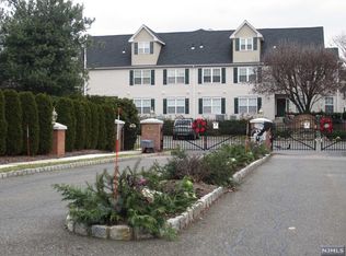 211 Cambridge Ct #H111, Clifton, NJ 07014