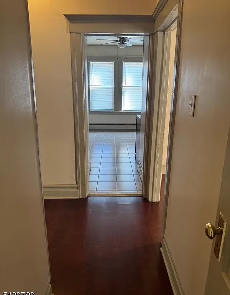 284 Seymour Ave — Photo 3