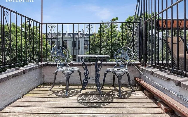 Rented by Corcoran | media 12